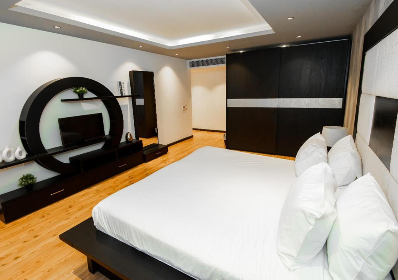 Luxury 4br Pool View Appartement Le Caire